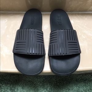 adidas adilette cloudfoam mono zwart adidas adilette cloudfoam mono zwart
